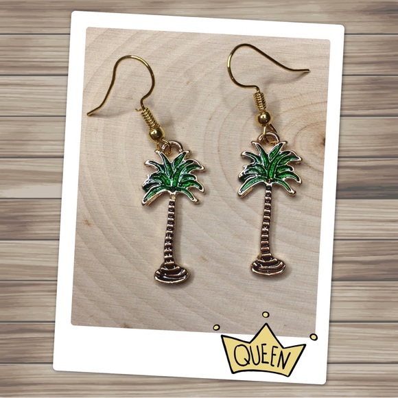 Palm Tree Earrings - Picture 2 of 8